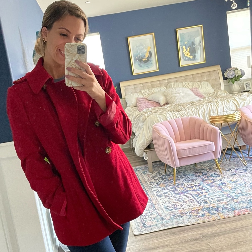 Size S Micheal Khors warm jacket, burgundy color
